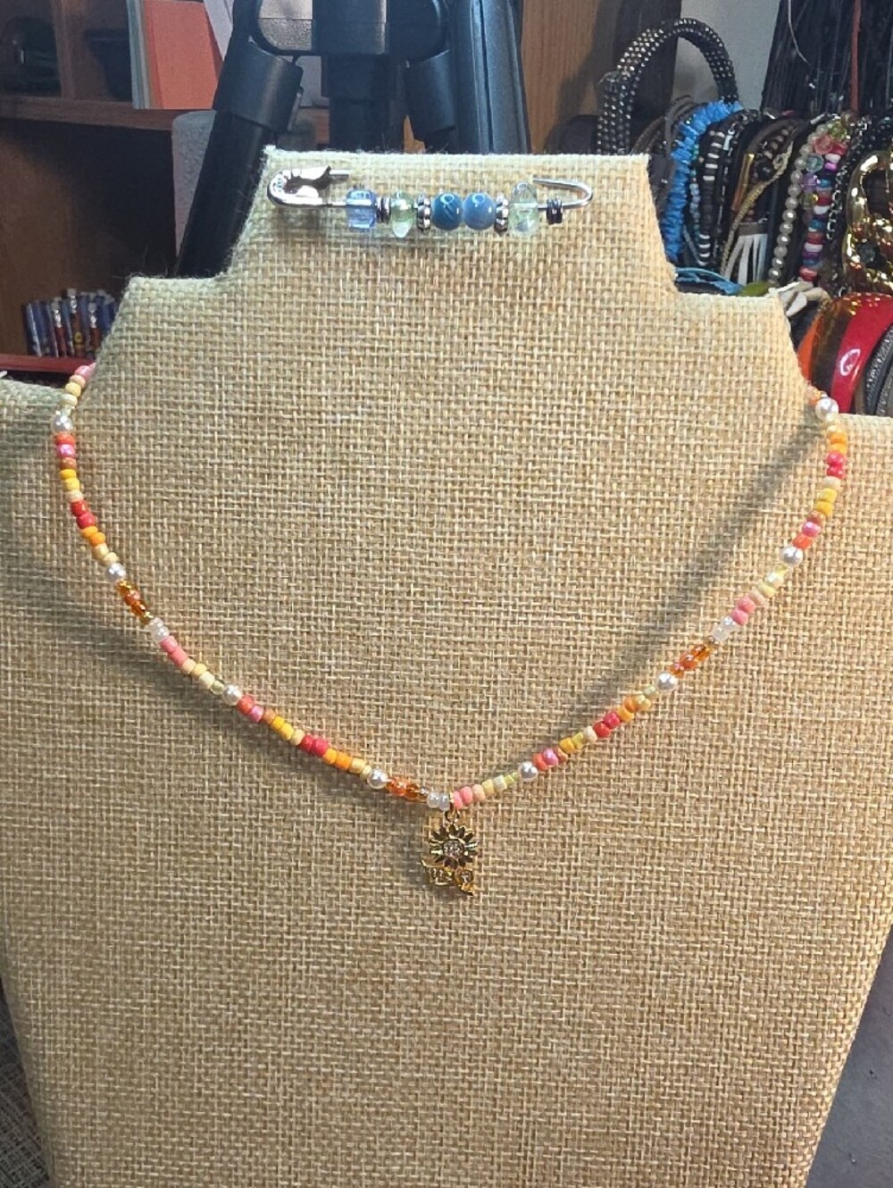 Handmade Multicolor Beaded  Necklaces- Brand Unbranded - Picture 5 of 16